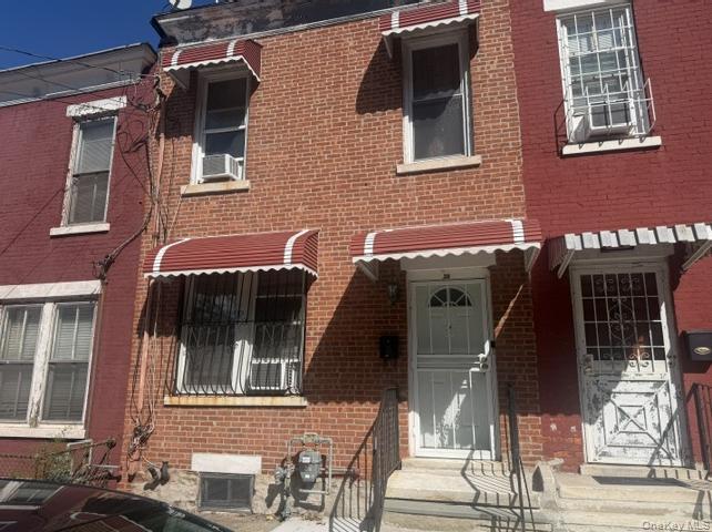 30 Saratoga Avenue, Yonkers NY 10705