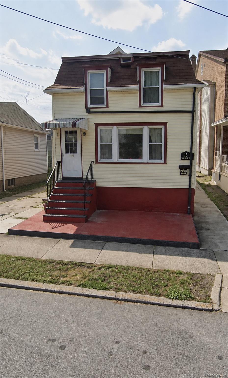18 Van Riper Street, Staten Island NY 10302