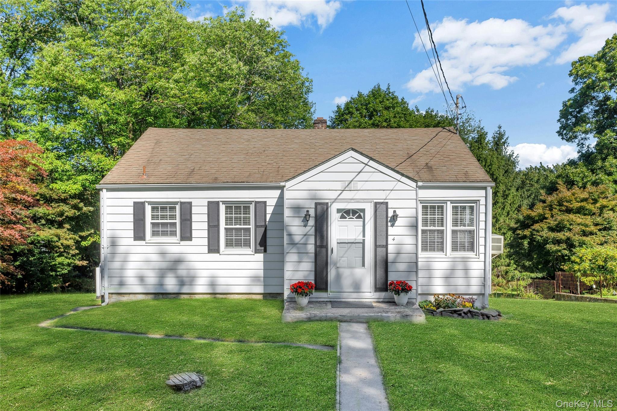 4 Crescent Drive, Cortlandt Manor NY 10567