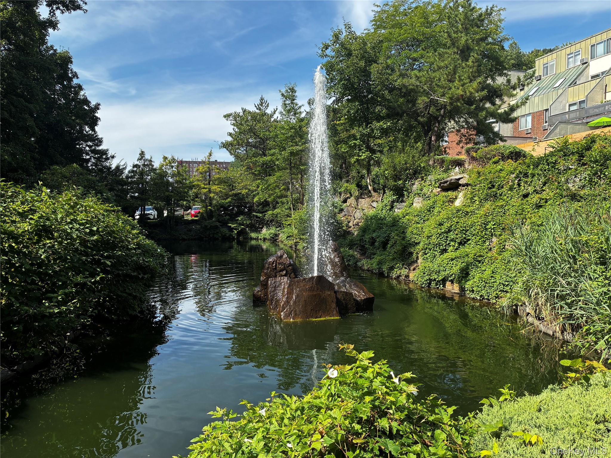 2 Fountain Lane Unit 1L, Scarsdale NY 10583