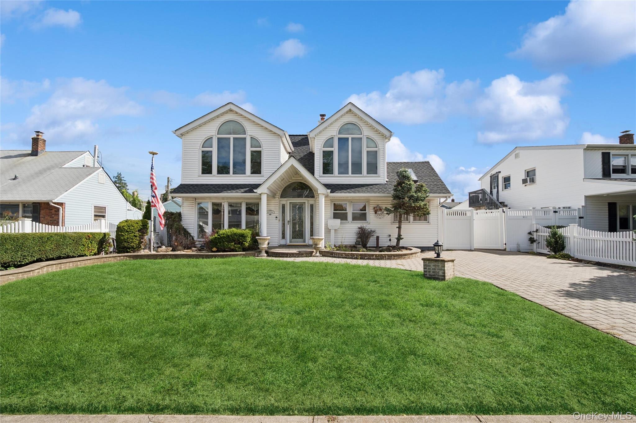 63 Stone Lane, Levittown NY 11756
