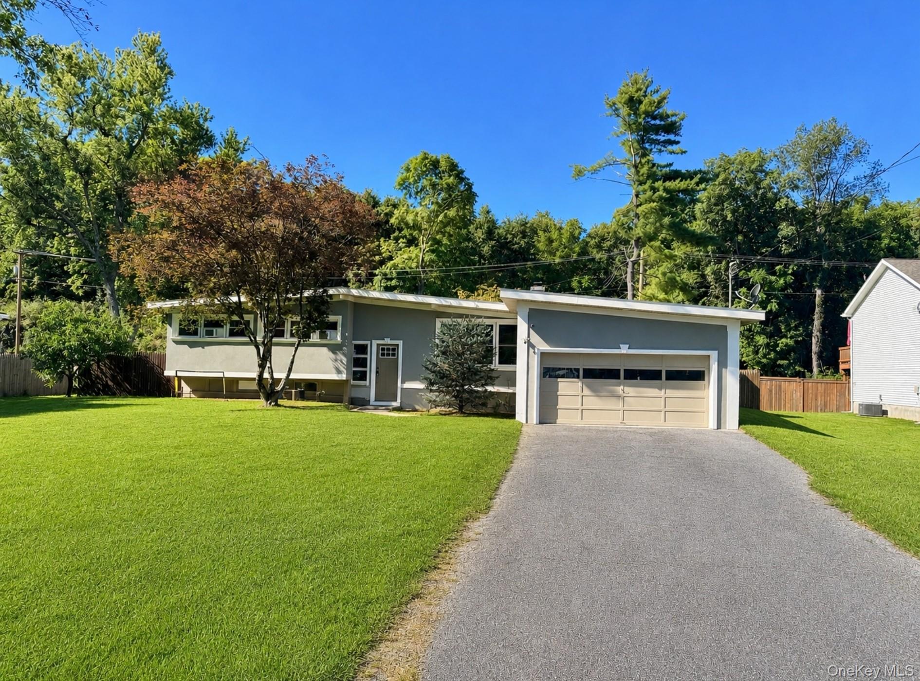 16 Exeter Road, Poughkeepsie NY 12603