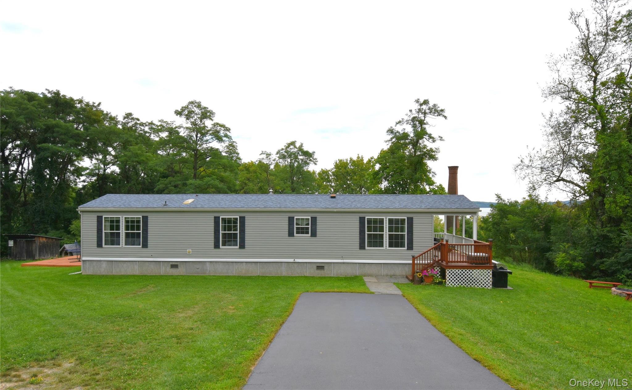 200 Willow Street, Kingston NY 12401