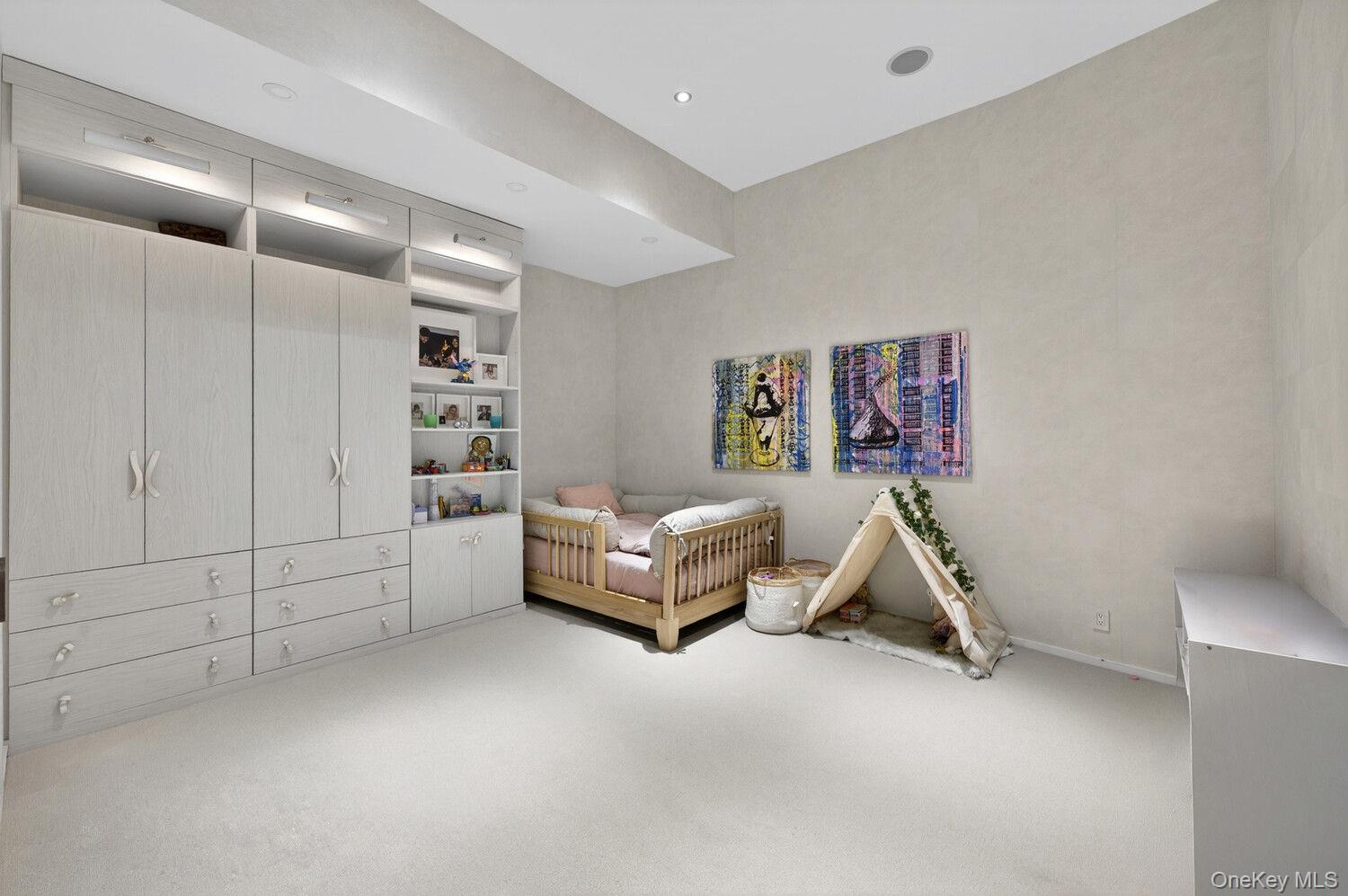 44 LAIGHT Street Unit 1B, Manhattan NY 10013