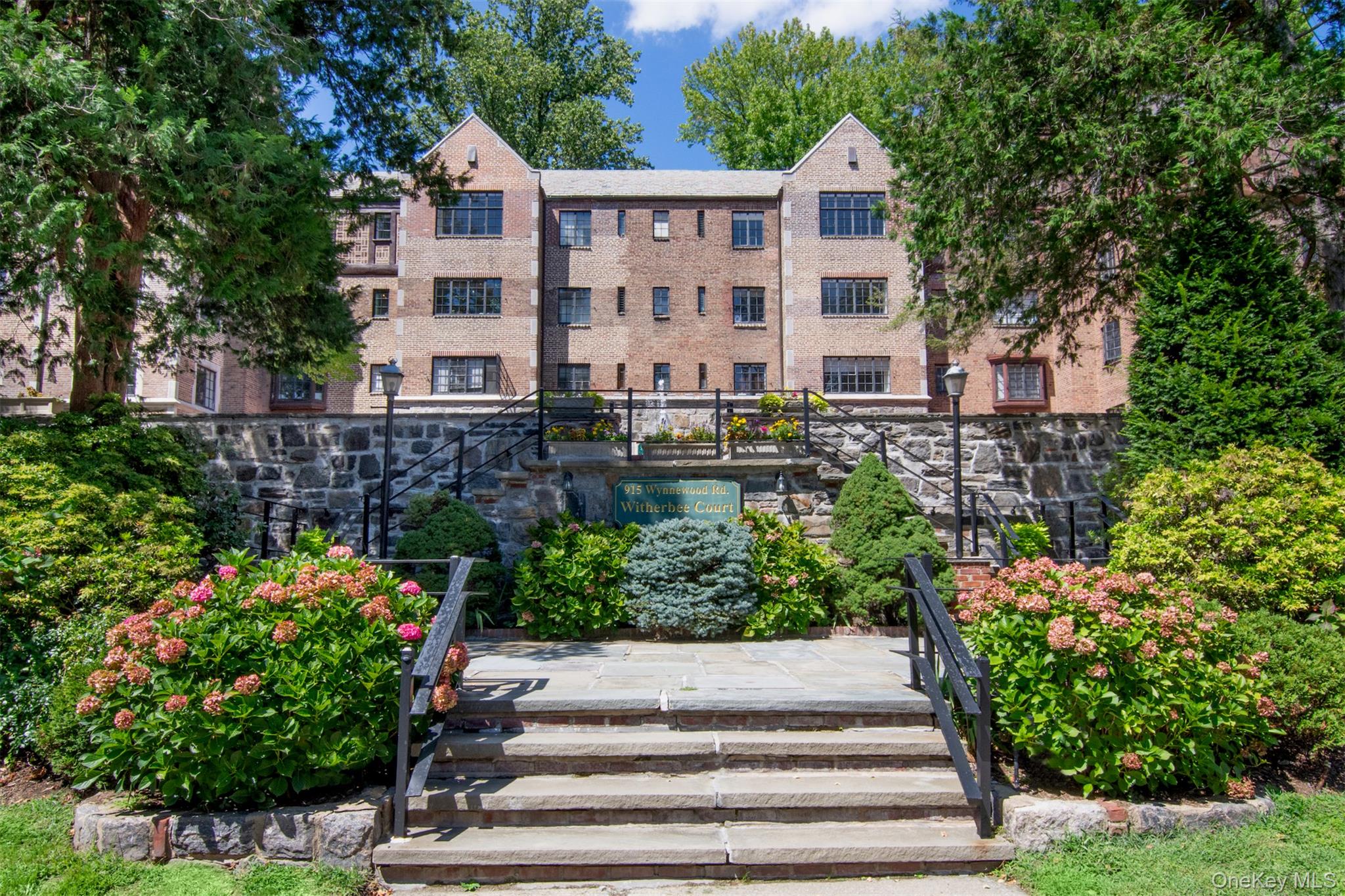 915 Wynnewood Road Unit G4, Pelham NY 10803