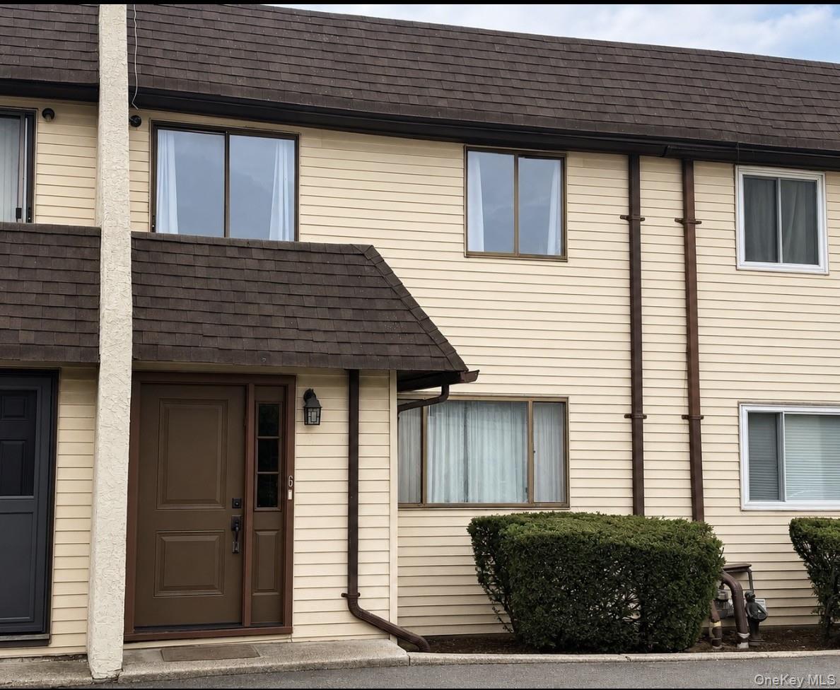 88 E Valley Stream Boulevard Unit 6, Valley Stream NY 11580