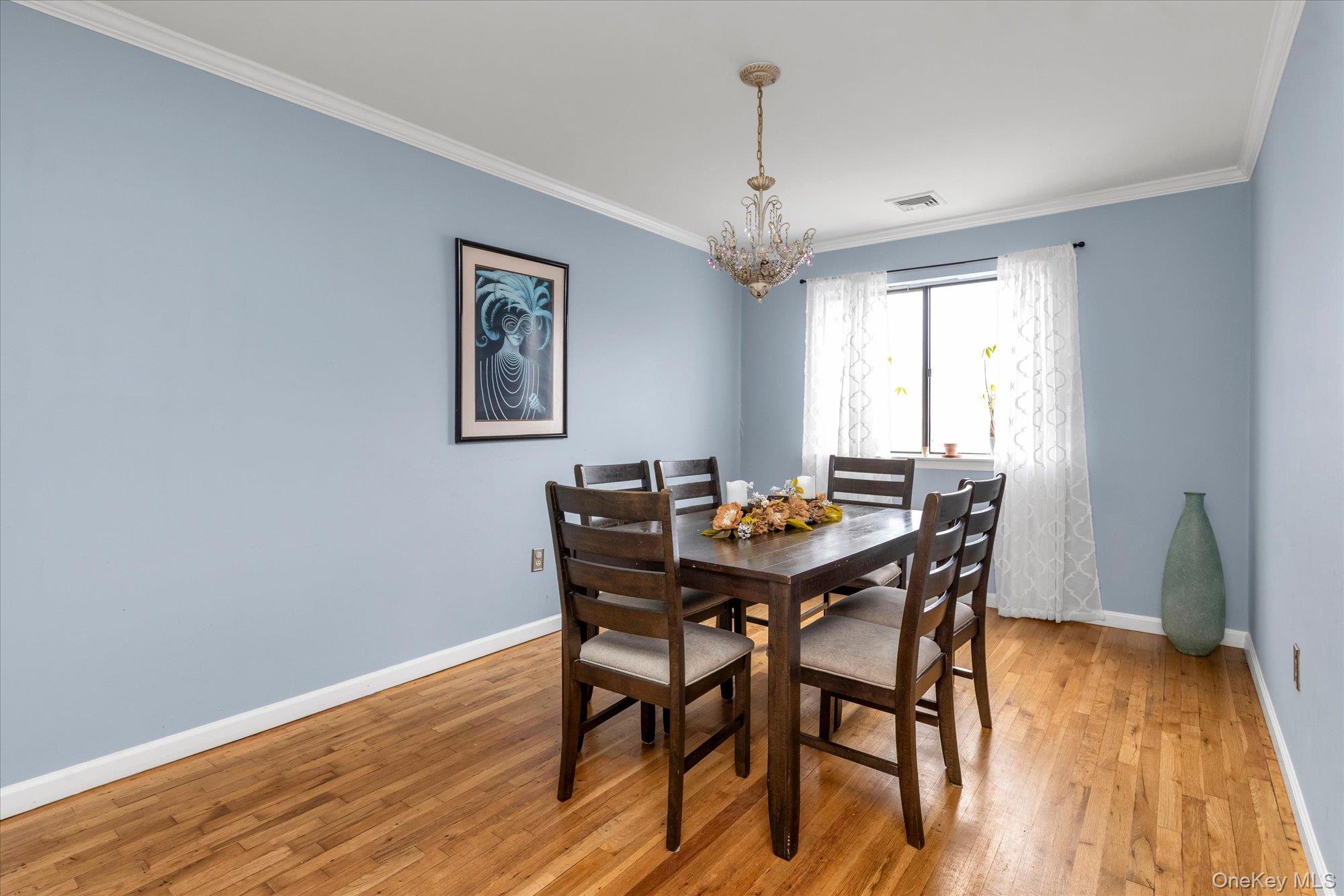 88 E Valley Stream Boulevard Unit 6, Valley Stream NY 11580