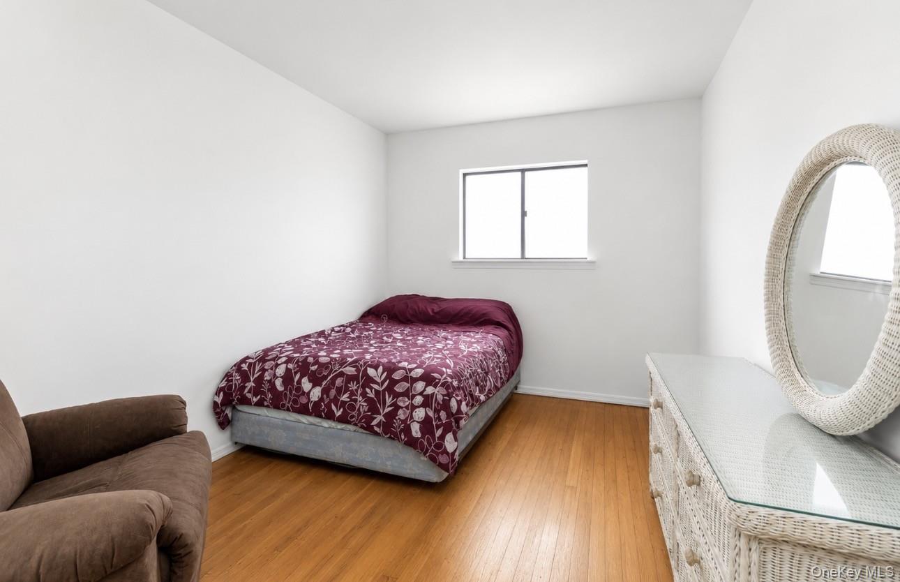 88 E Valley Stream Boulevard Unit 6, Valley Stream NY 11580
