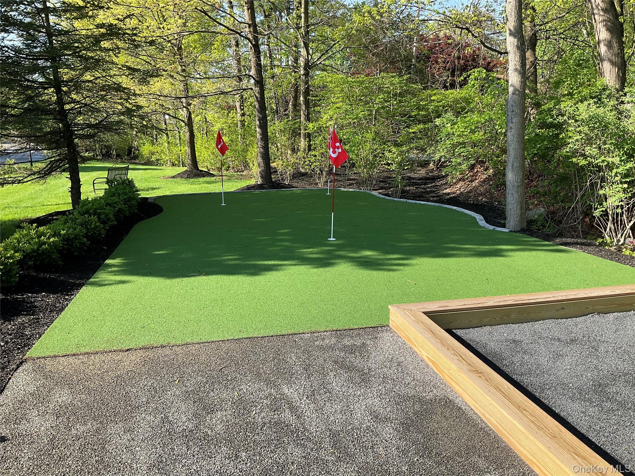 427 Trump Park, Shrub Oak NY 10588