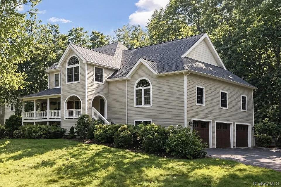 11 Smith Farm Road, Bedford NY 10506