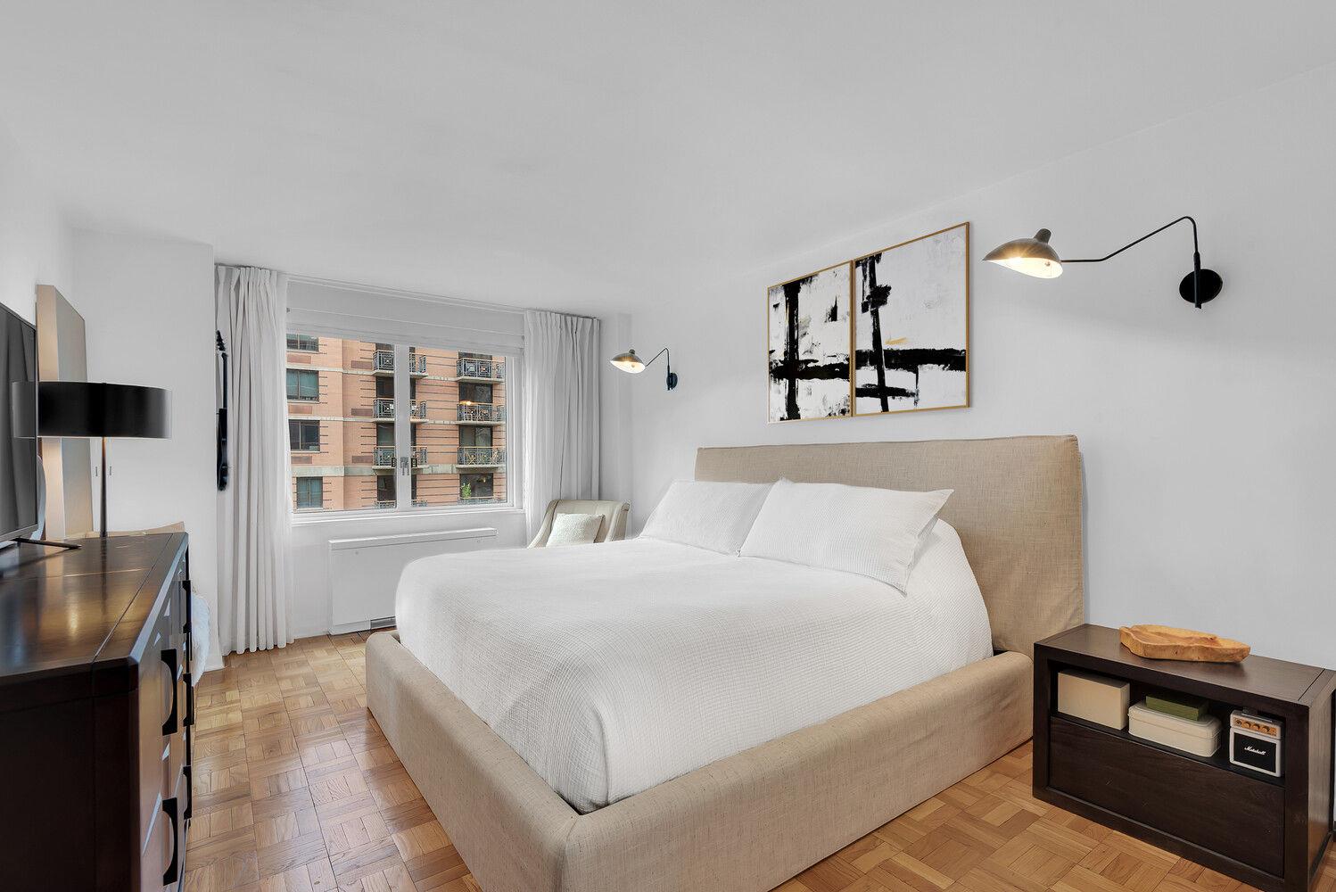 201 E 25TH Street Unit 9E, Manhattan NY 10010