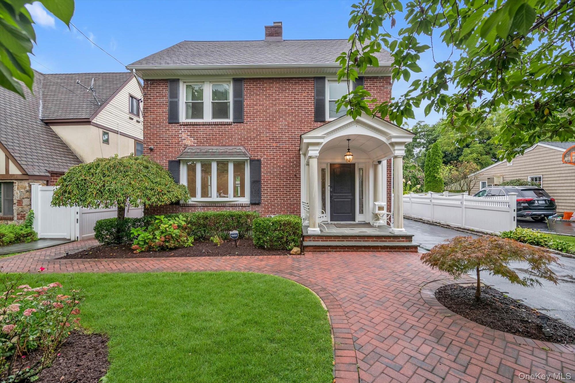 153 Powerhouse Road, Roslyn Heights NY 11577