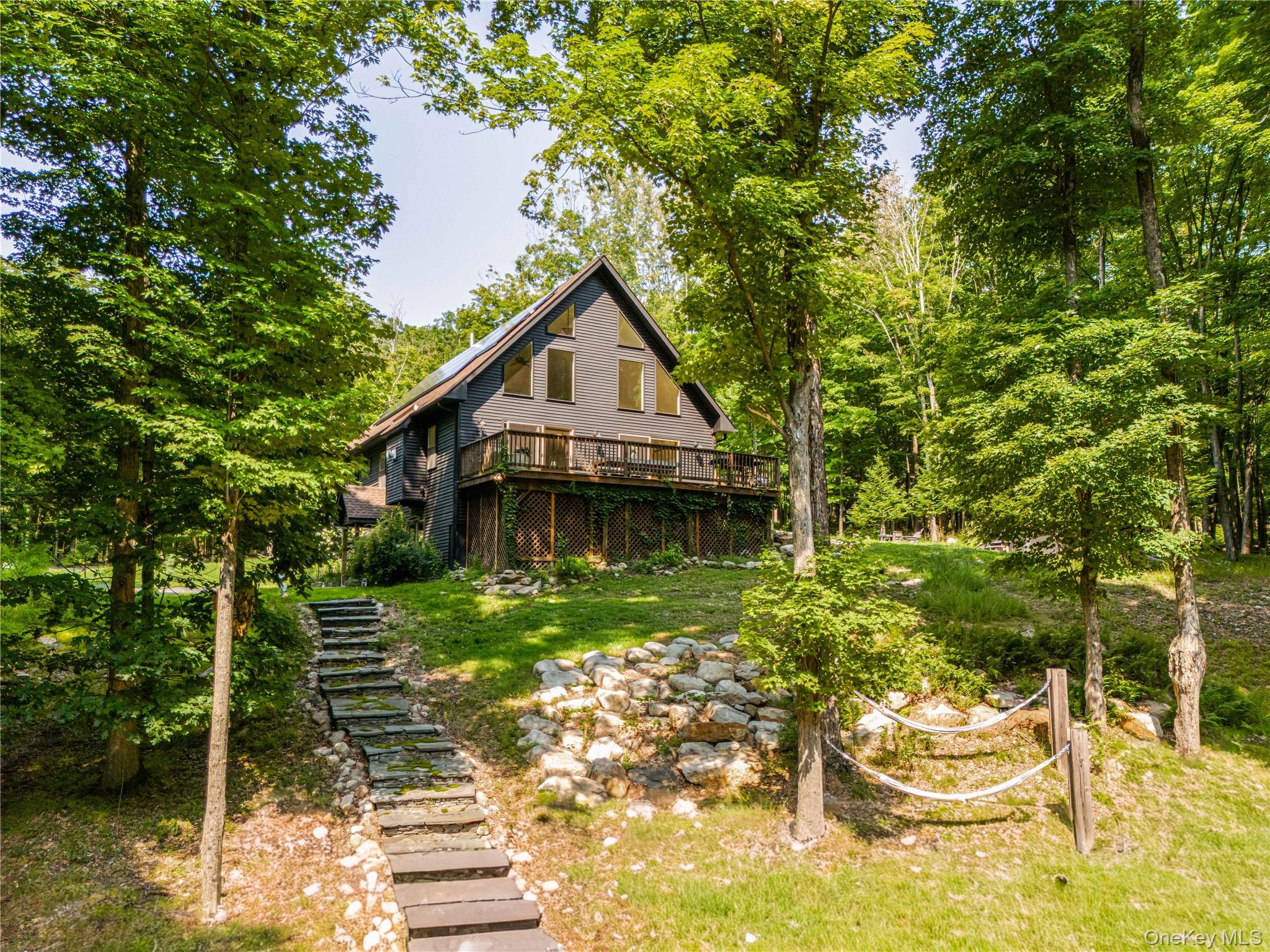 858 Roosa Gap Road, Bloomingburg NY 12721