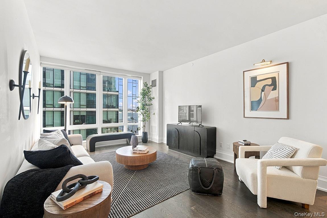 50 Riverside Boulevard Unit 15M, Manhattan NY 10069