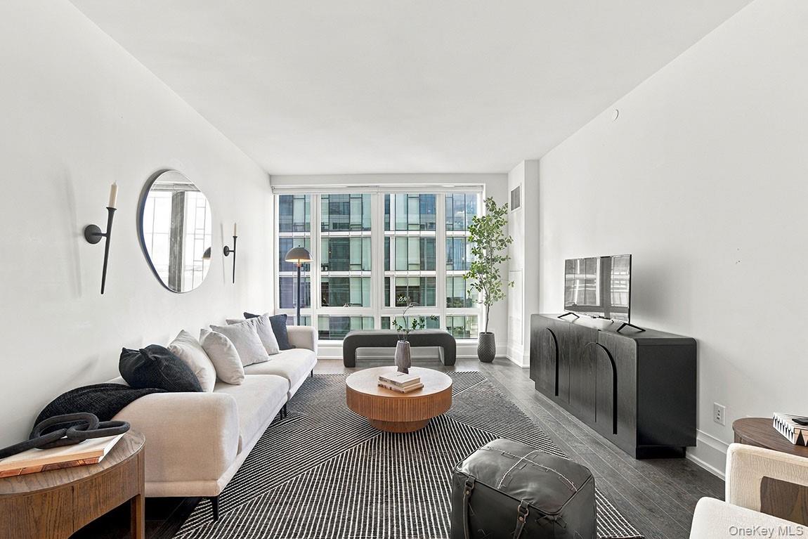 50 Riverside Boulevard Unit 15M, Manhattan NY 10069