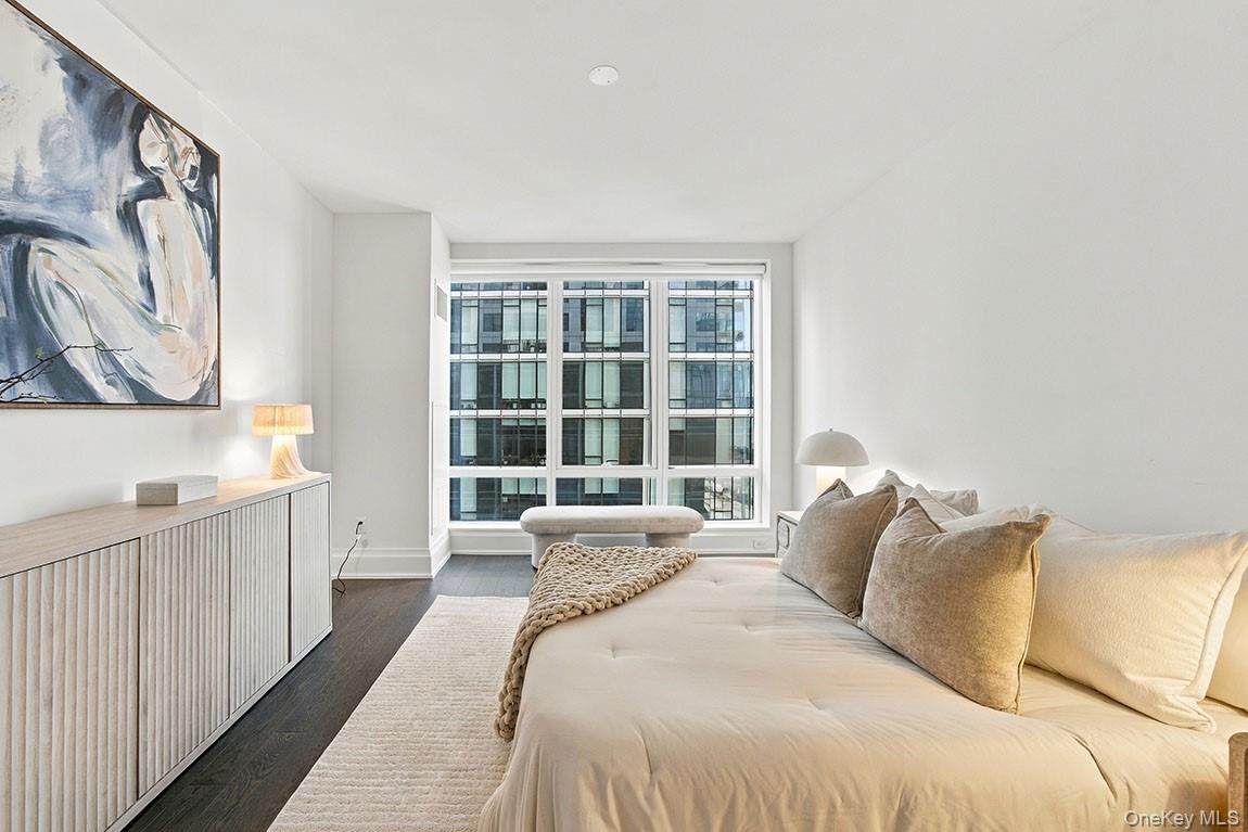 50 Riverside Boulevard Unit 15M, Manhattan NY 10069