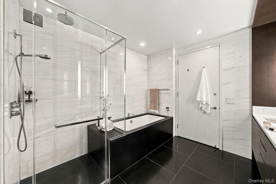 50 Riverside Boulevard Unit 15M, Manhattan NY 10069