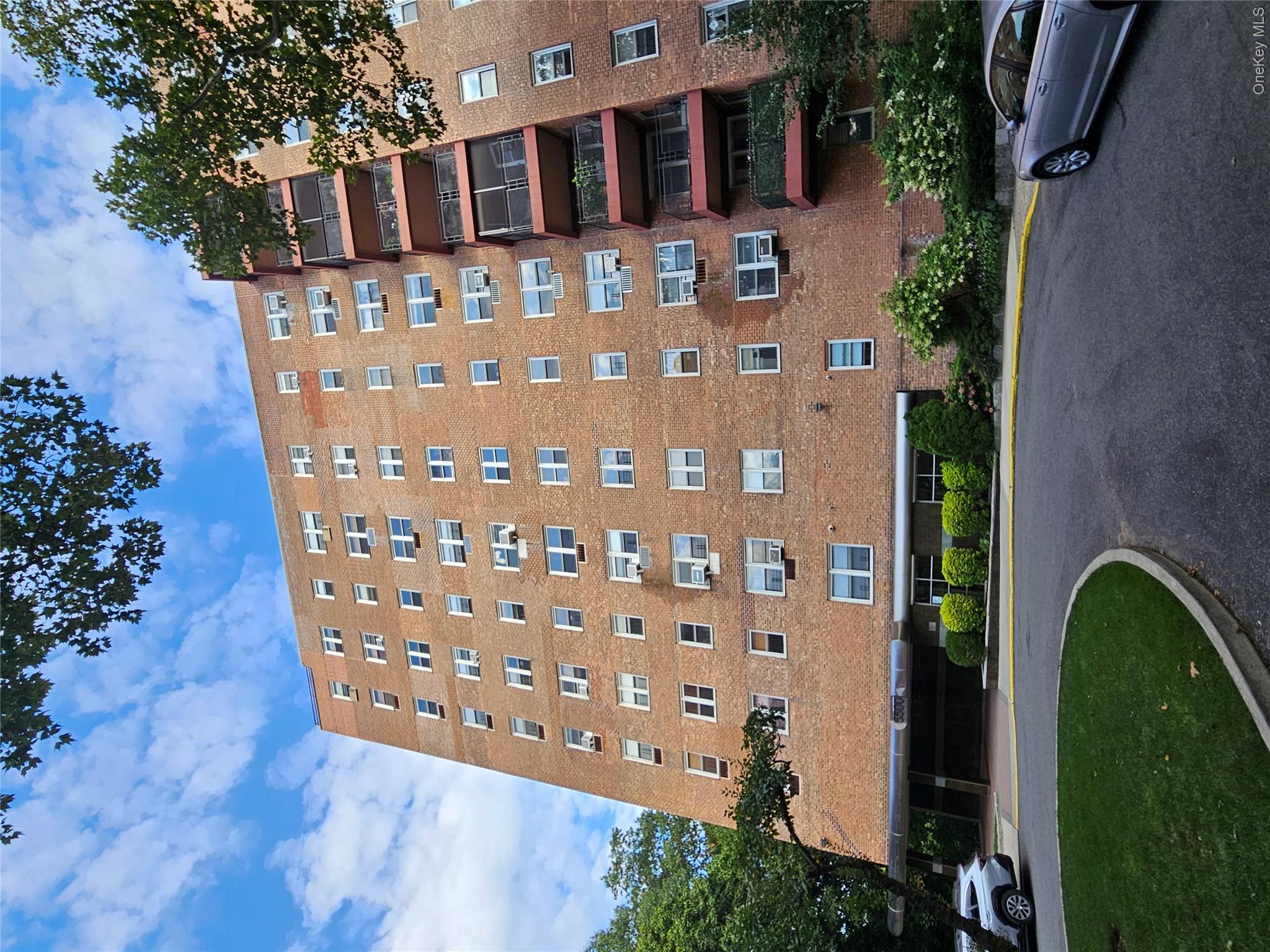 5500 Fieldston Drive Unit 4ii, Bronx NY 10471