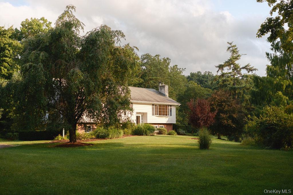 376 Nine Partners Road, Clinton Corners NY 12514