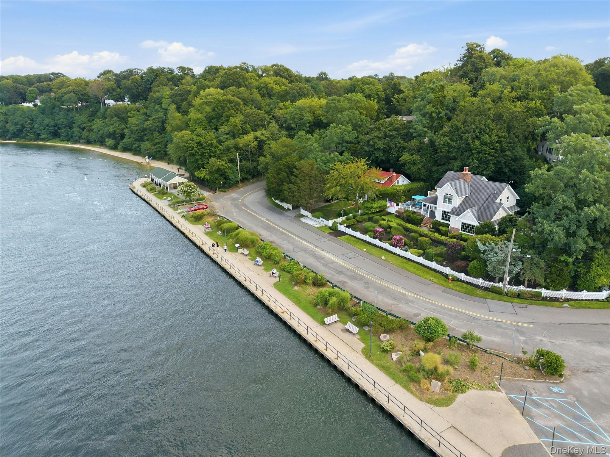 47 Shore Road, Stony Brook NY 11790