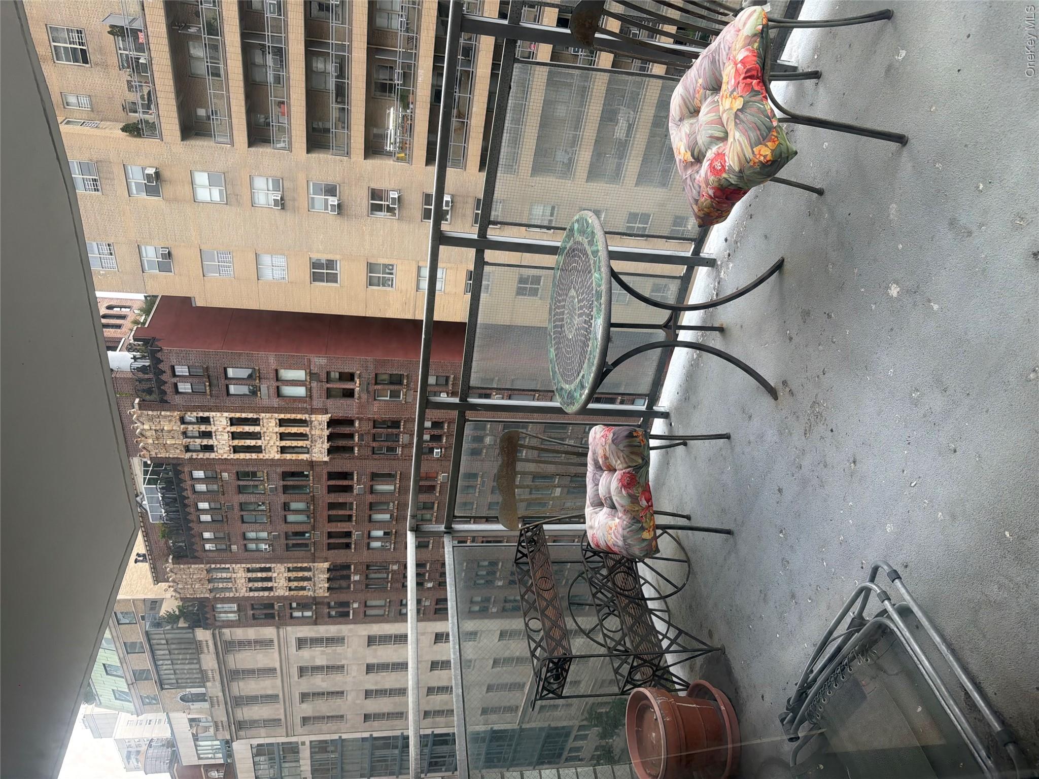 303 E 57th Street Unit 10D, Manhattan NY 10022
