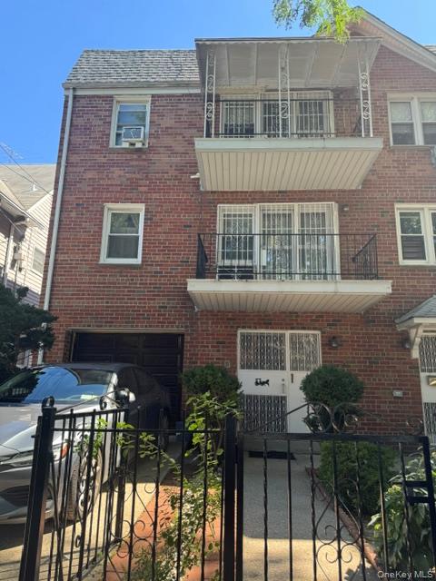 48-35 92nd Street, Elmhurst NY 11373