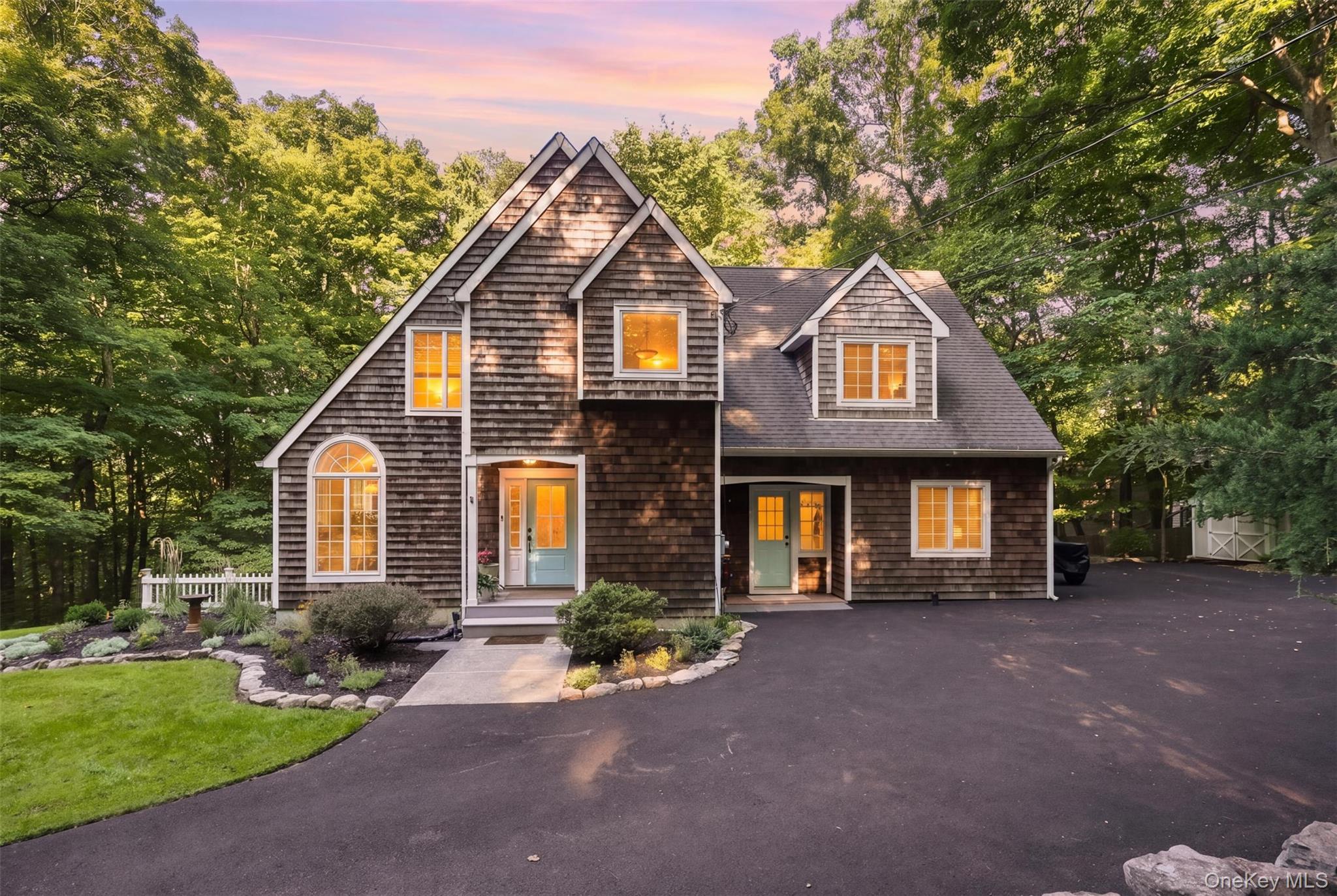 45 Chardavoyne Road, Warwick NY 10990