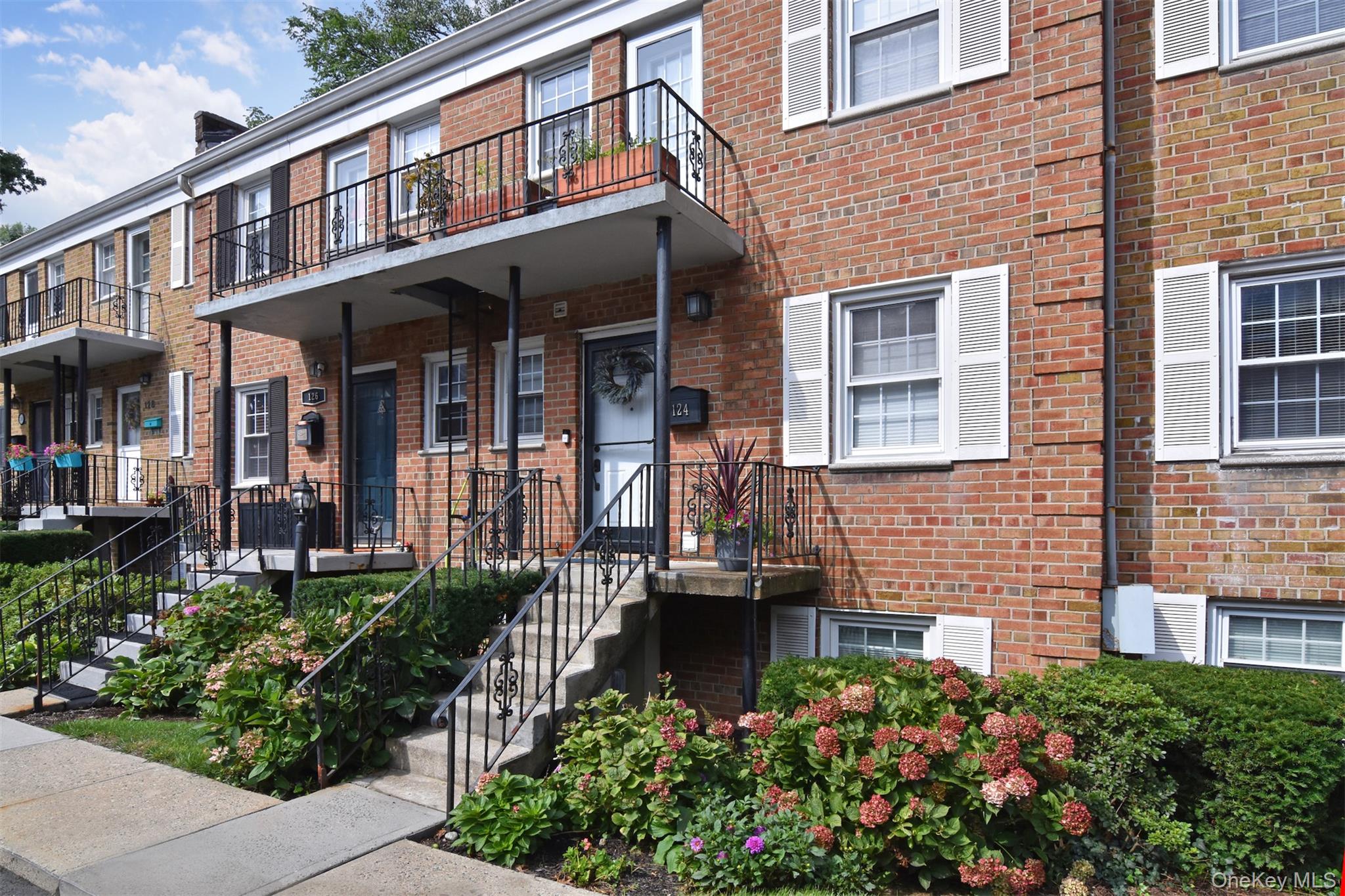 124 Texas Avenue, Bronxville NY 10708
