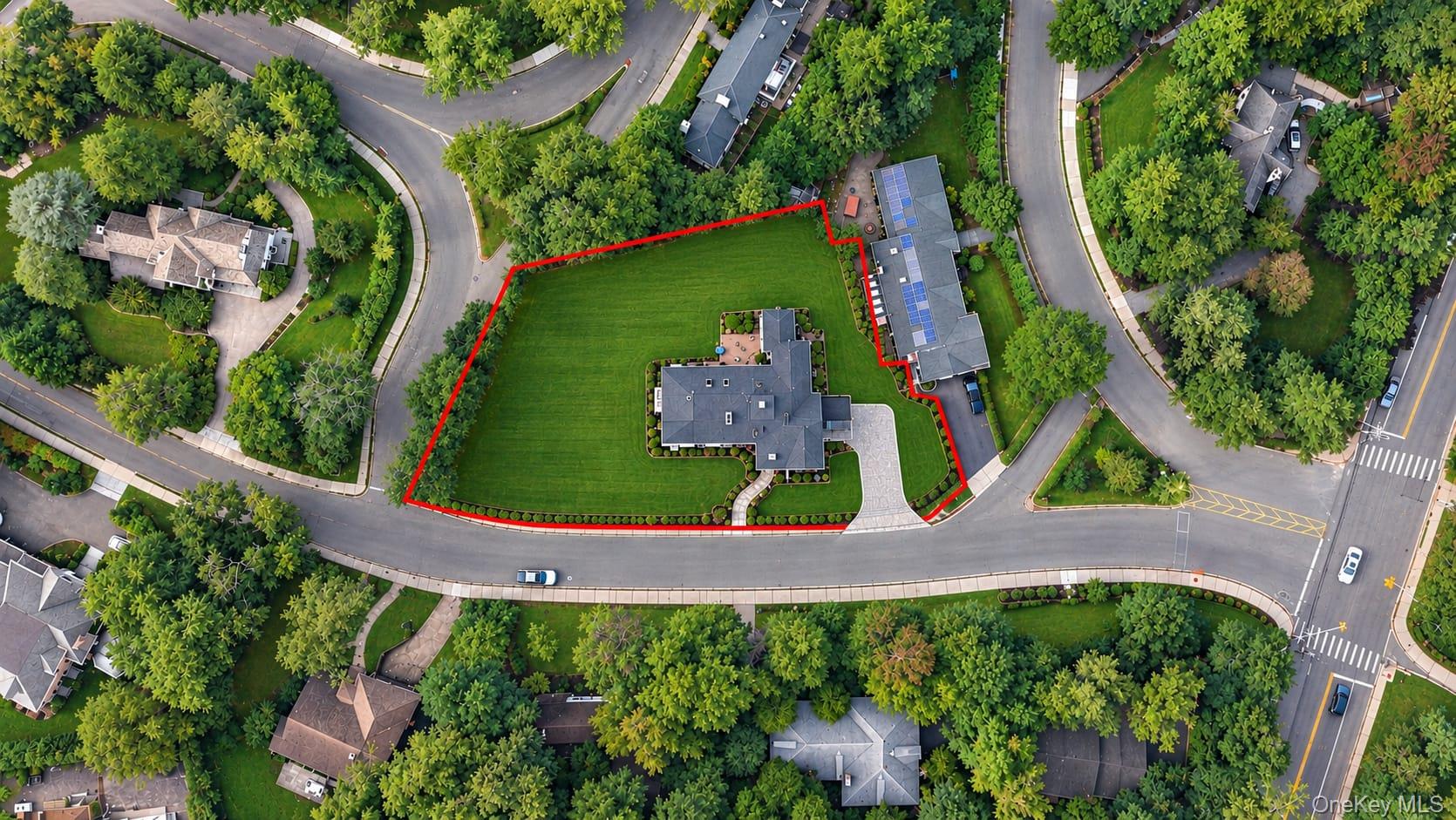 85 Nassau Drive, Great Neck NY 11021