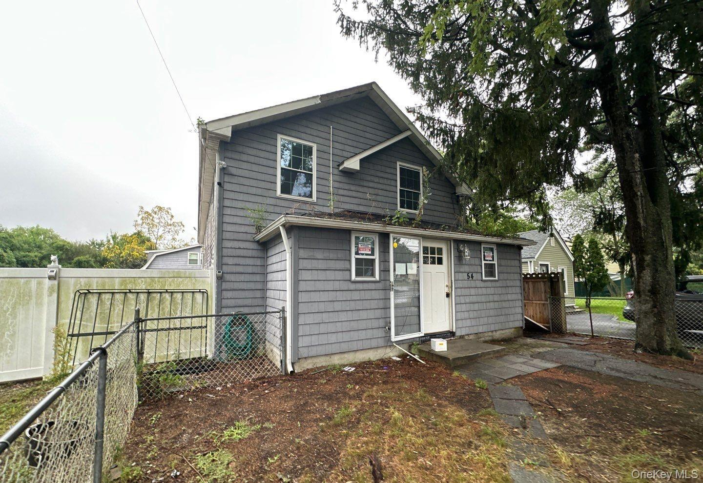 54 Oneill Avenue, Bay Shore NY 11706