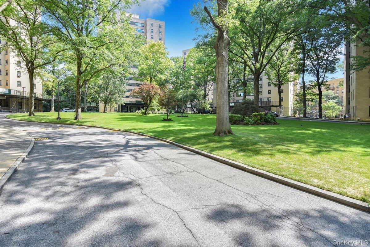 4 Fordham Hill Oval Unit 16C, Bronx NY 10468