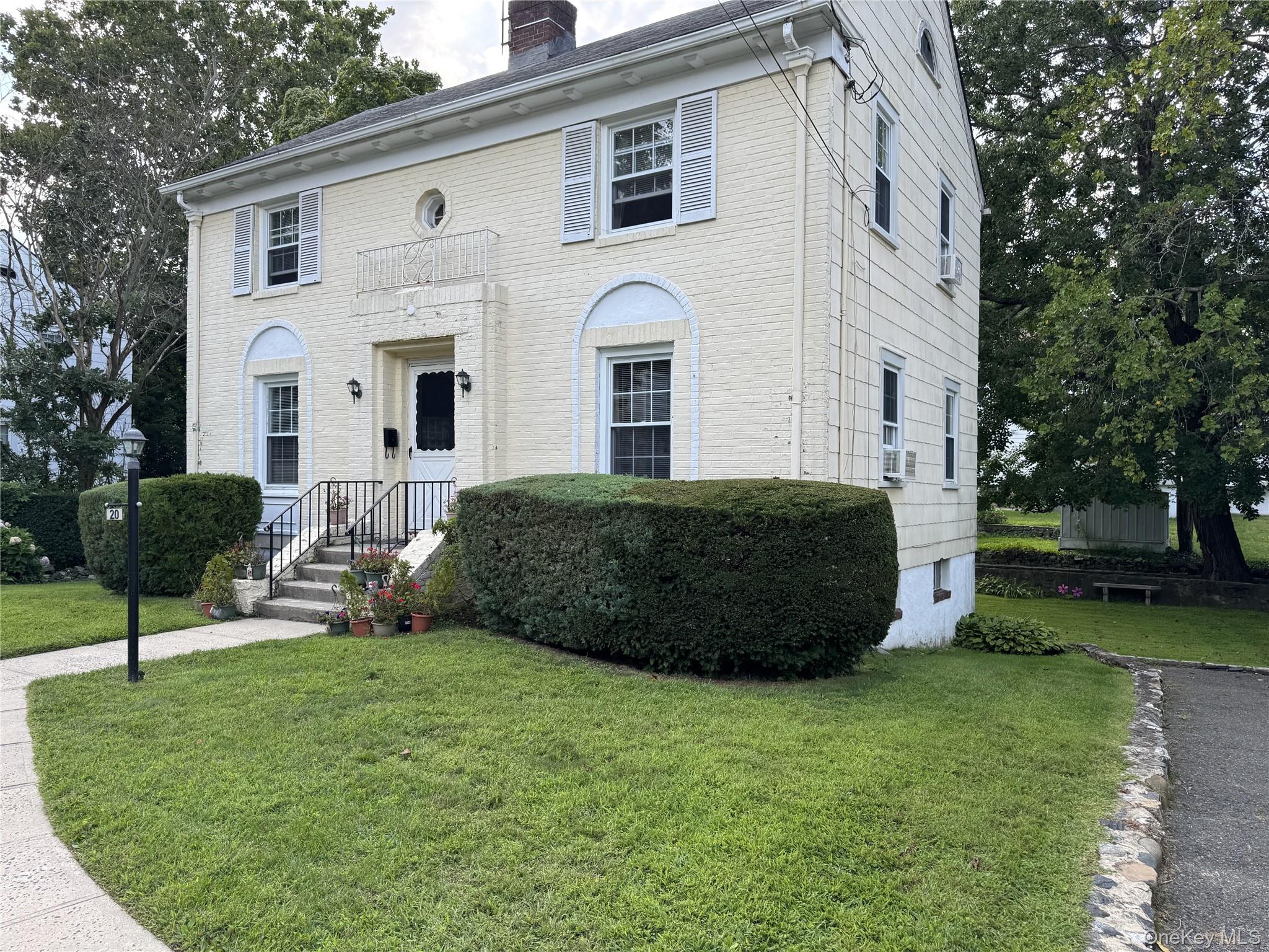 20 Elaine Terrace, Yonkers NY 10701