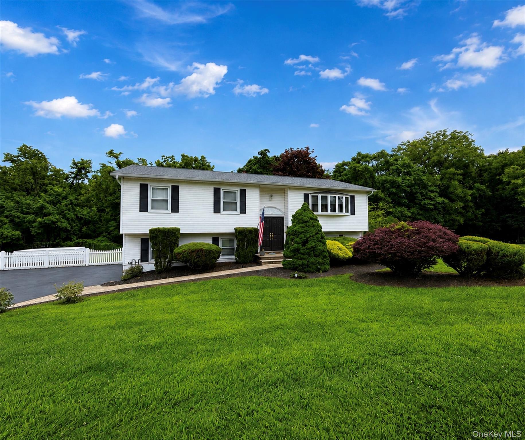 5 Pine Drive, Stony Point NY 10980