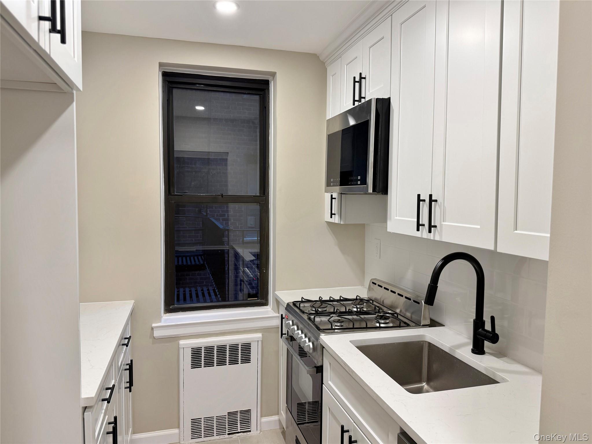 44-58 E 8th Street Unit 3N, Manhattan NY 10003