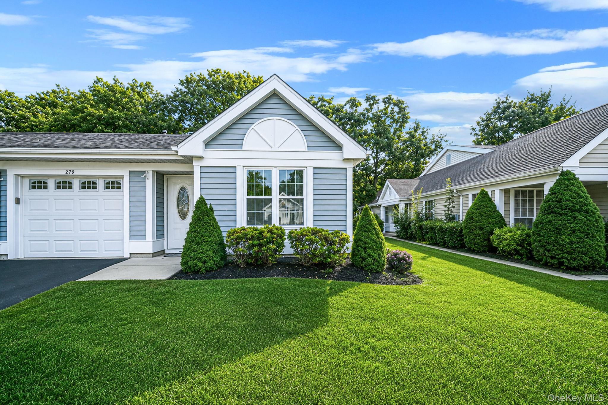 279 Glen Drive, Ridge NY 11961