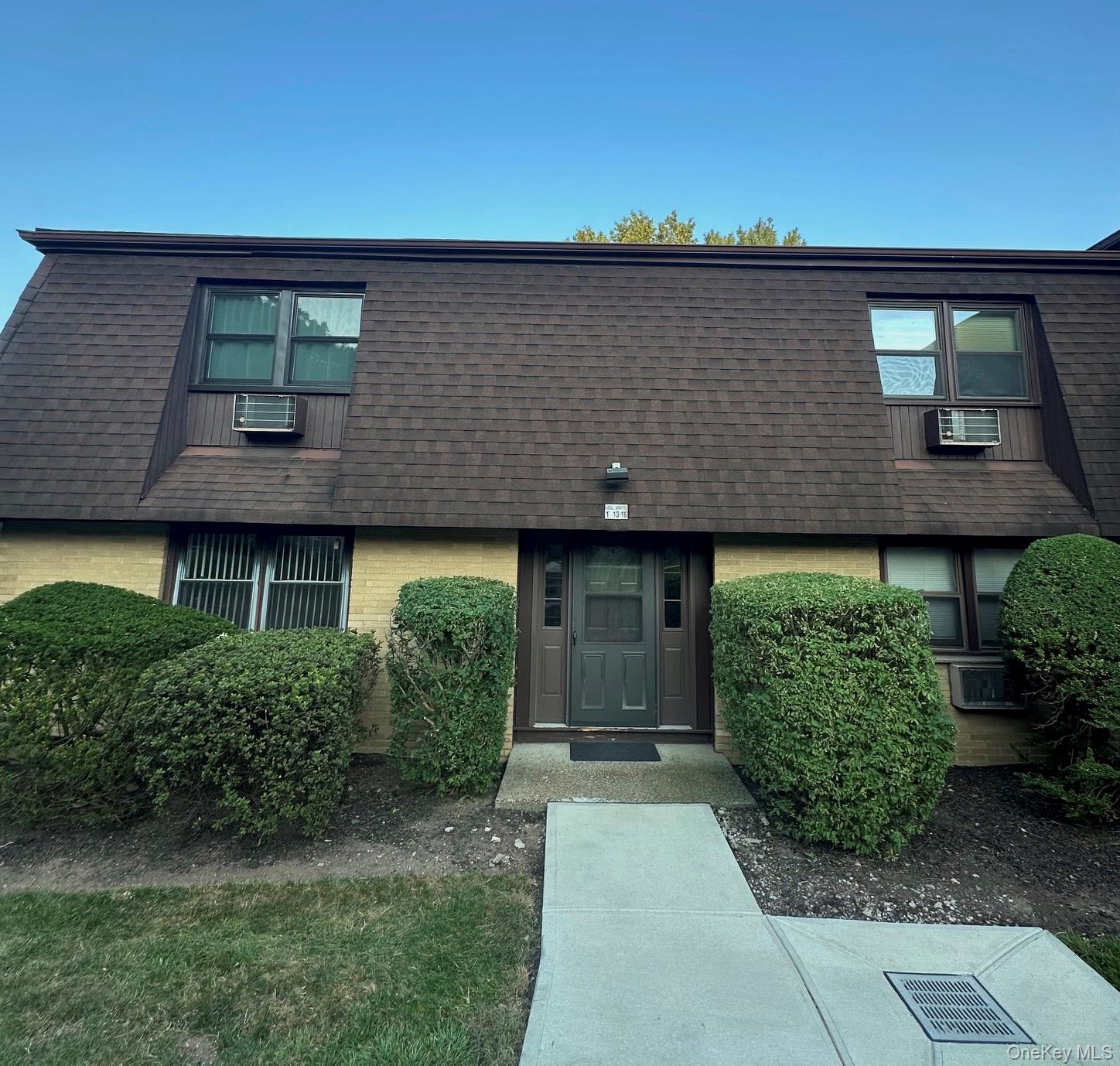 1 Germonds Village Unit 14, Bardonia NY 10954