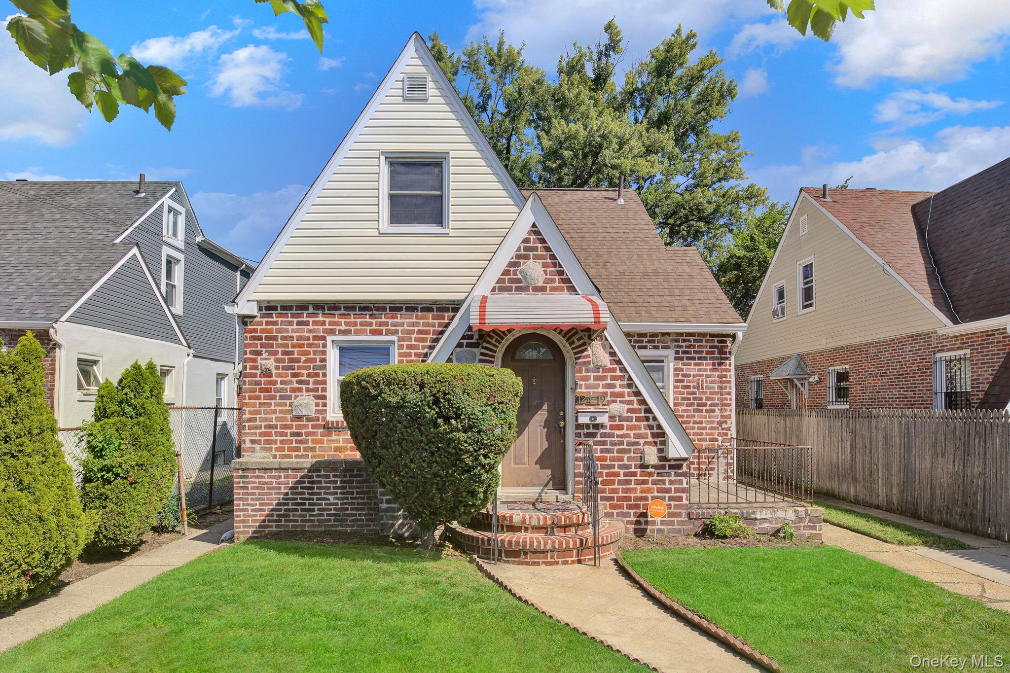 124-19 193rd Street, Springfield Gardens NY 11413