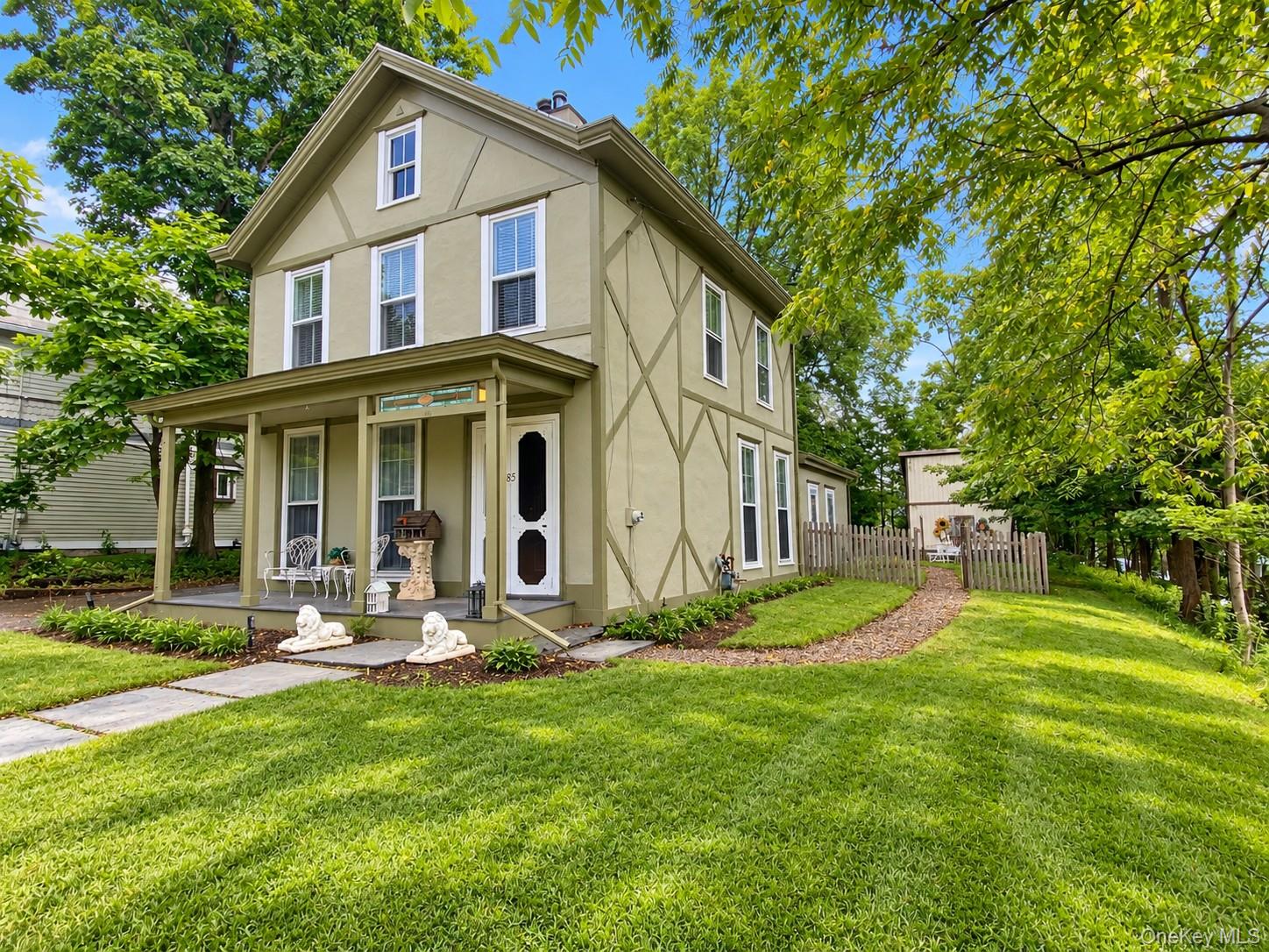 85 West Street, Warwick NY 10990