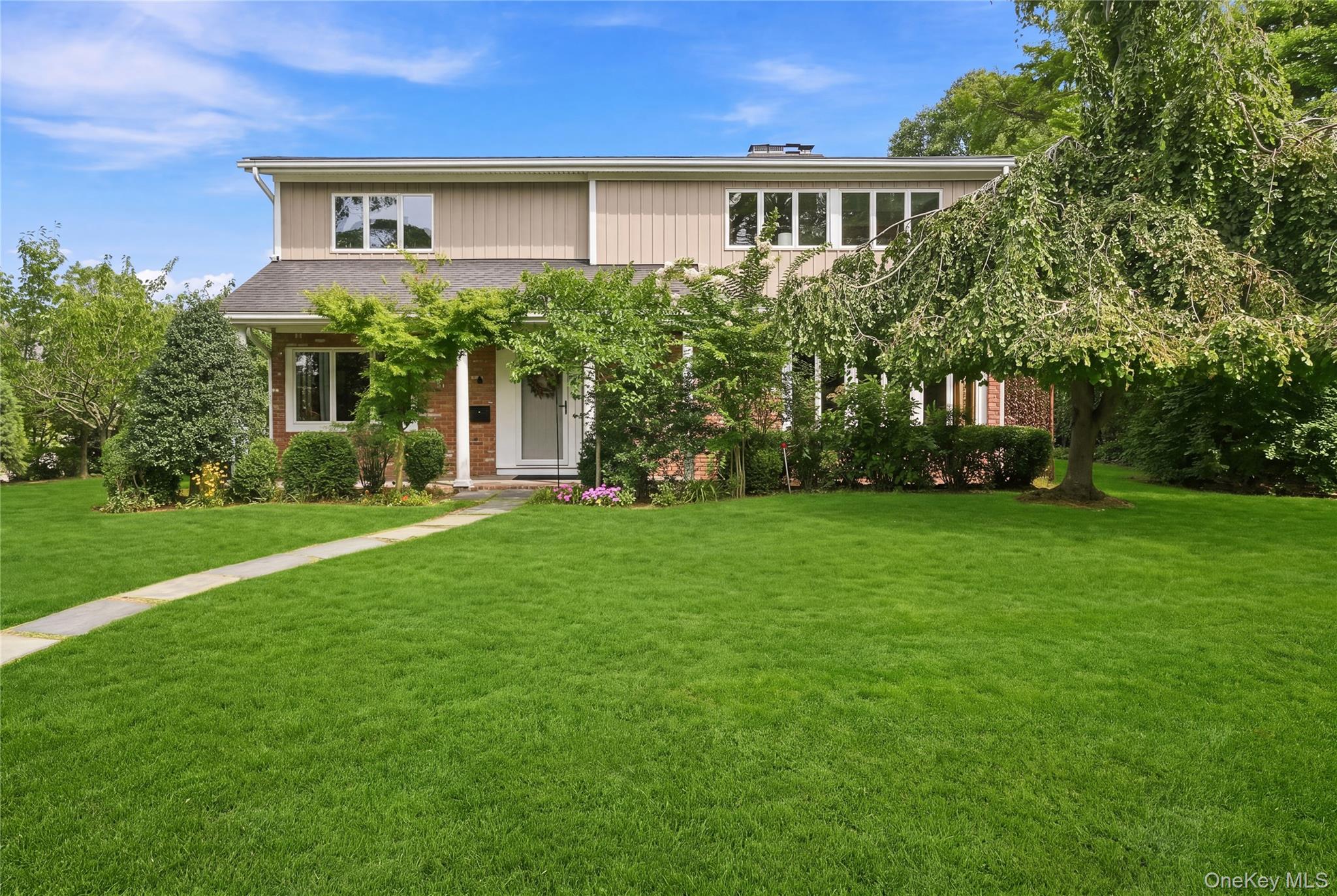 4 Saltmeadow Lane, Bayport NY 11705