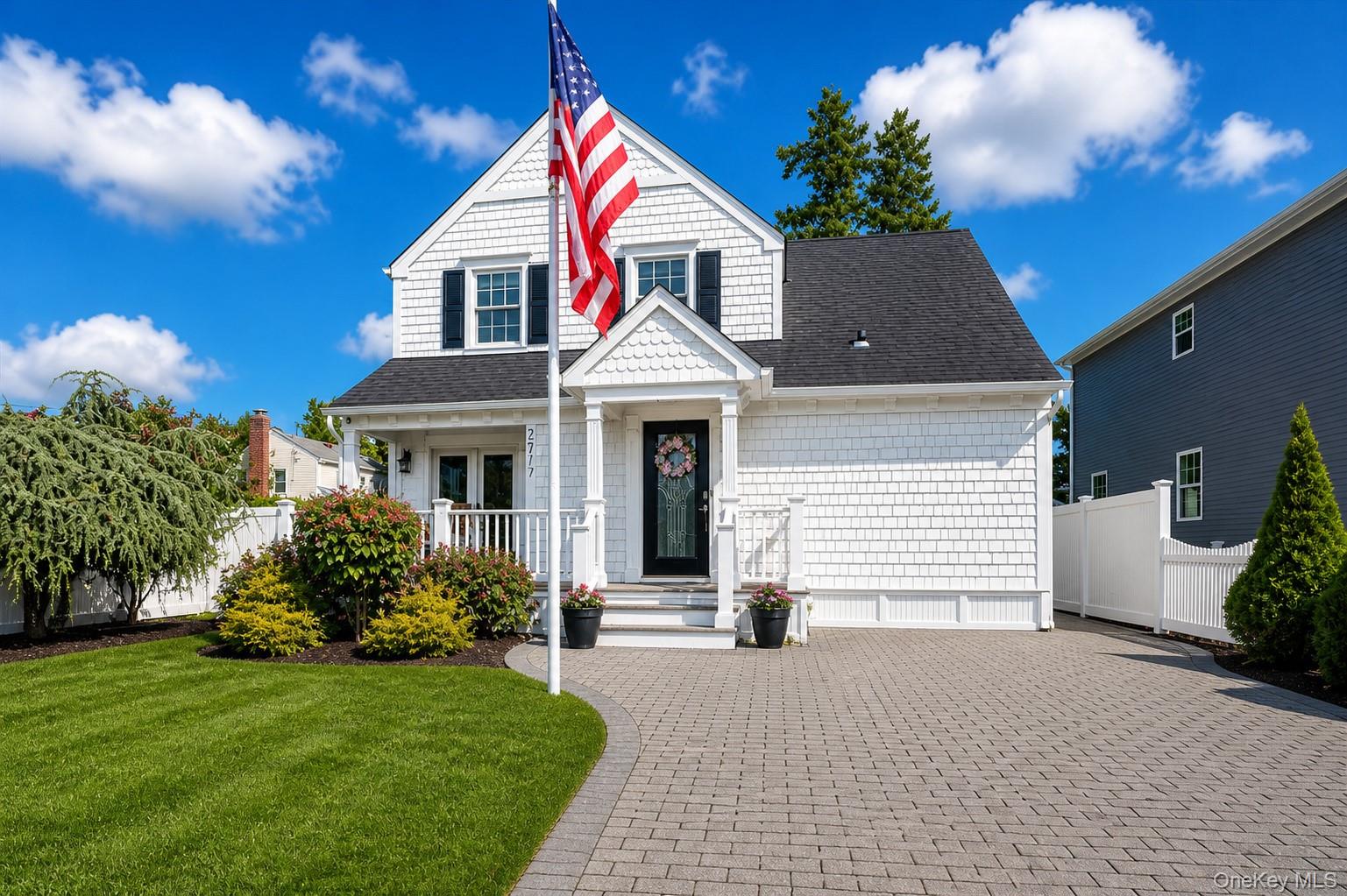 2517 Rockville Centre Parkway, Oceanside NY 11572