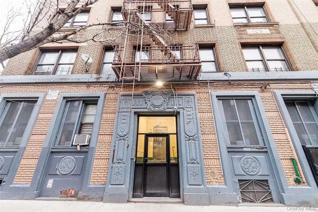 950 Hoe Avenue Unit 2B, Bronx NY 10459