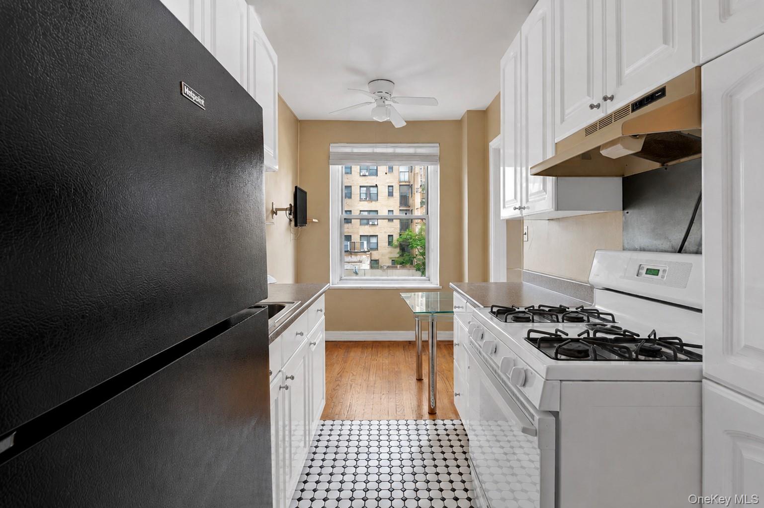 433 W 34th Street Unit 2N, Manhattan NY 10001