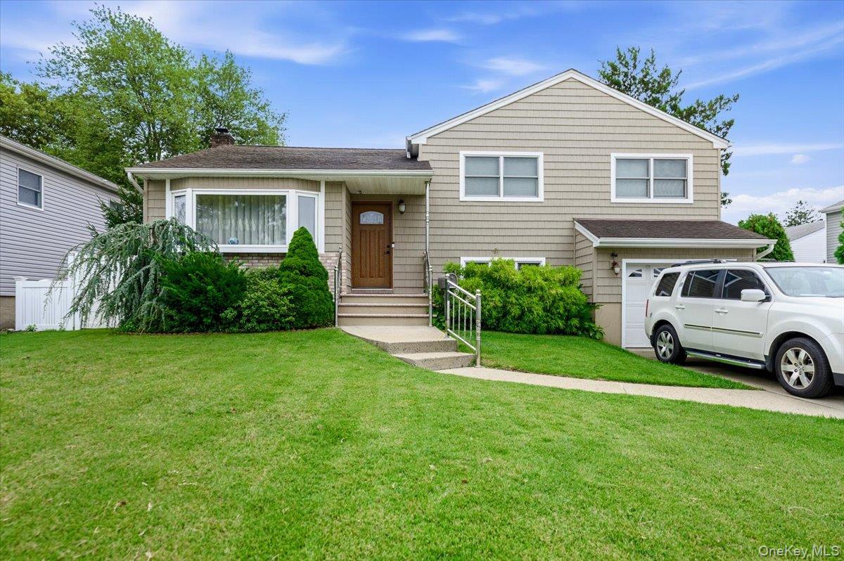 2664 Grayson Drive, East Meadow NY 11554