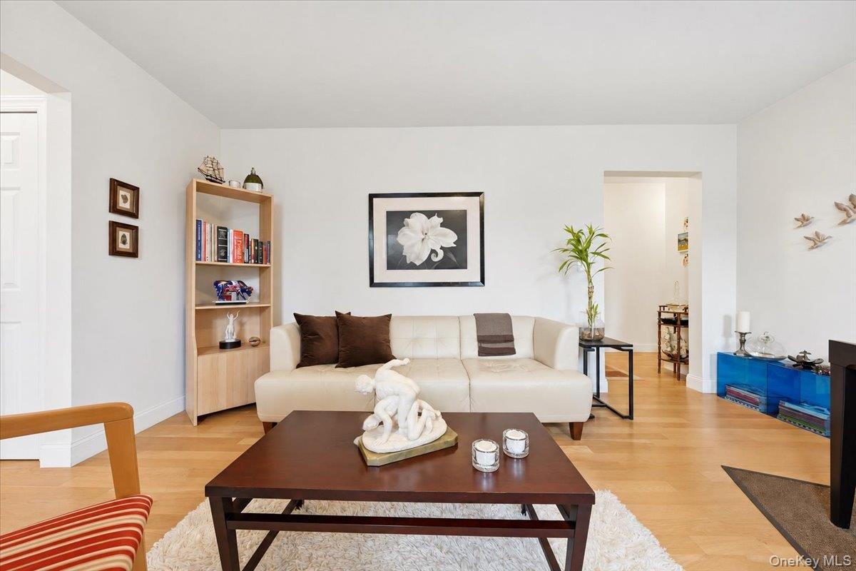 811 Walton Avenue Unit E18, Bronx NY 10451