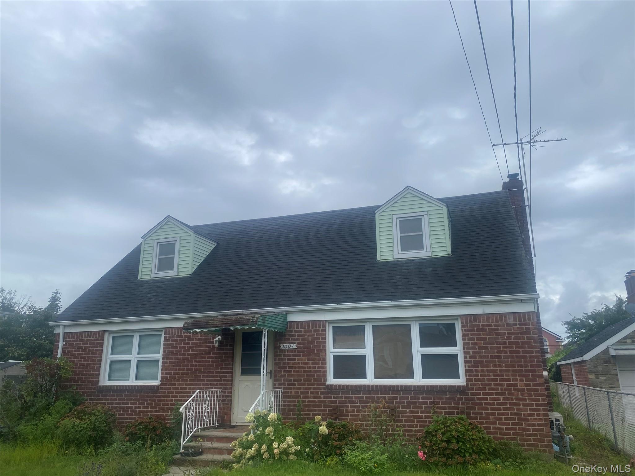 1301 Times Avenue, Elmont NY 11003