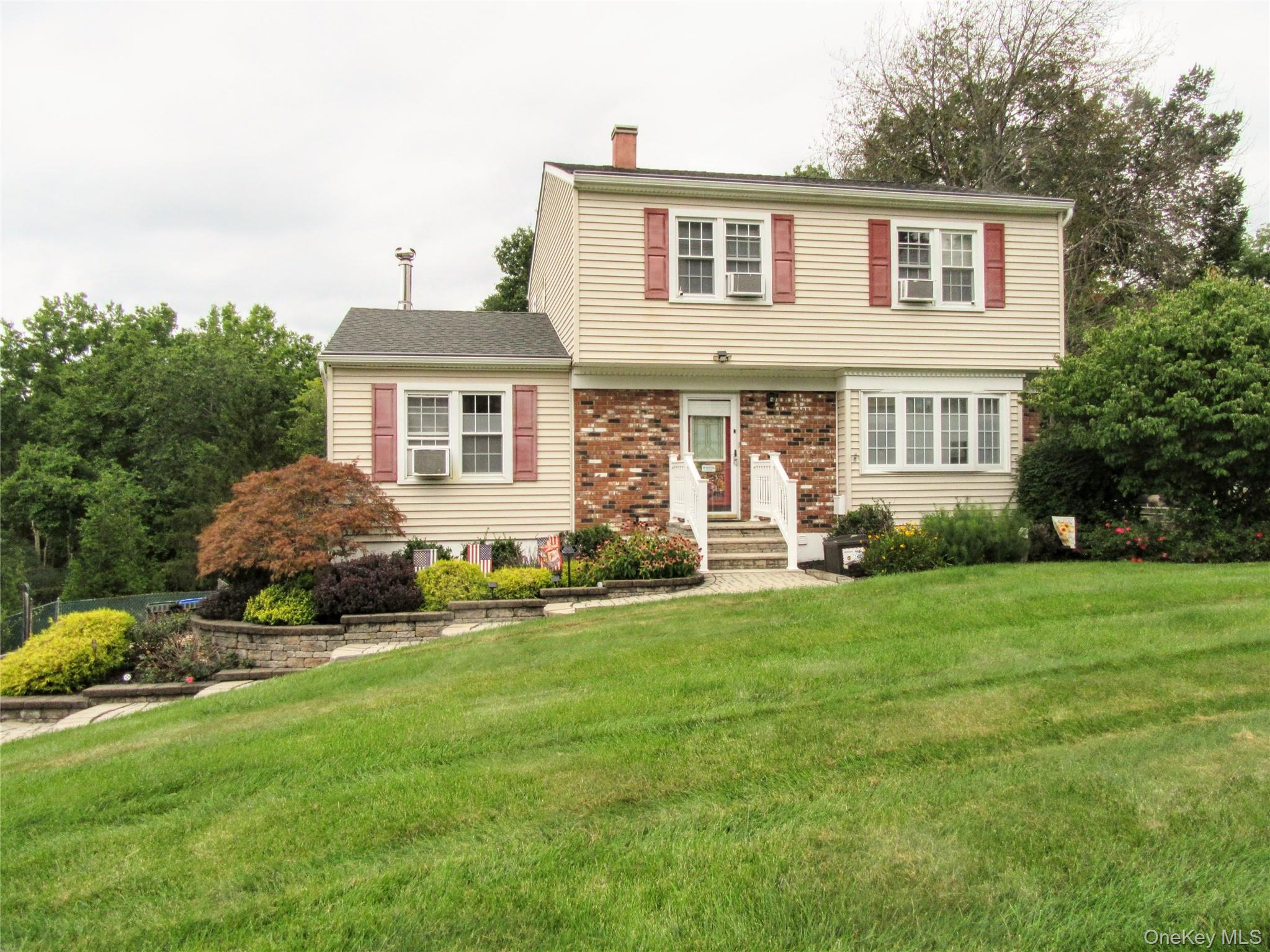171 Barnes Road, Washingtonville NY 10992