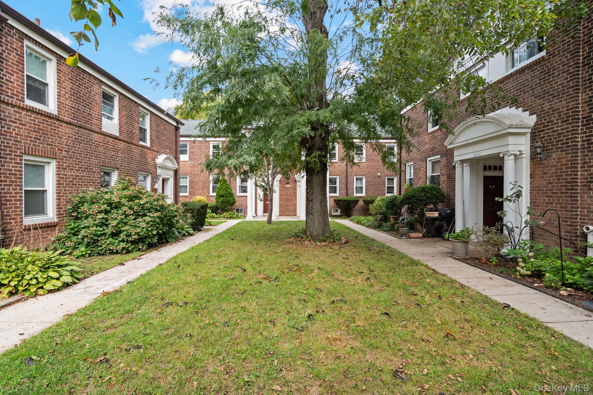 14749 Charter Road Unit 21B, Briarwood NY 11435