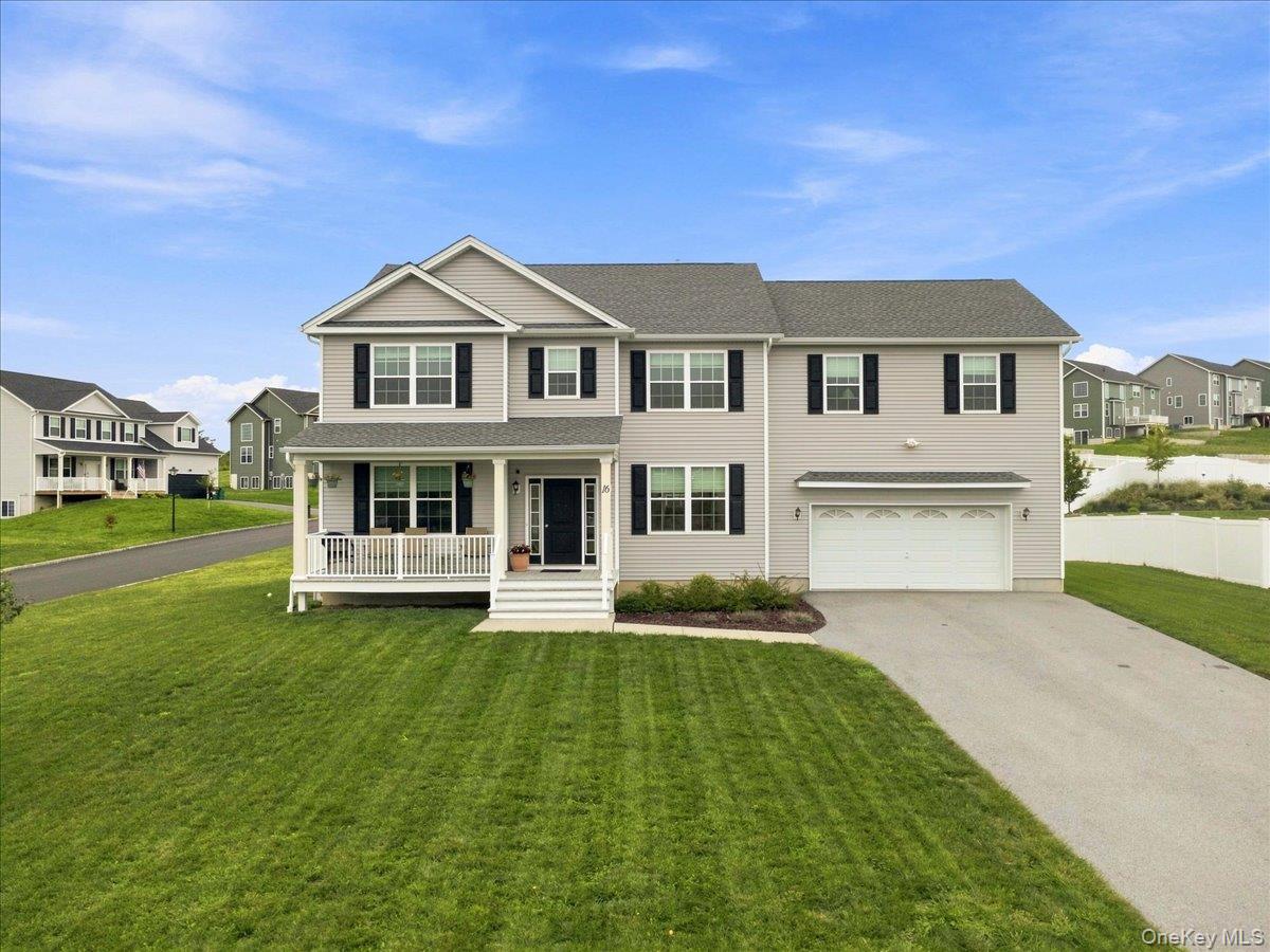 16 Kensington Lane, Poughkeepsie NY 12603