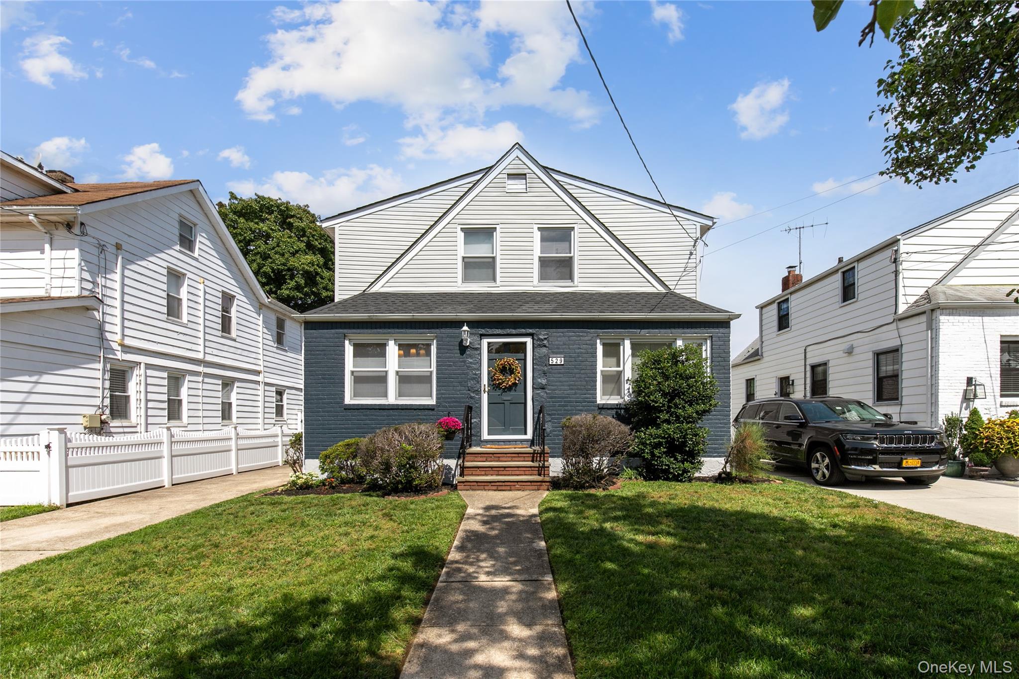 529 7th Avenue, New Hyde Park NY 11040