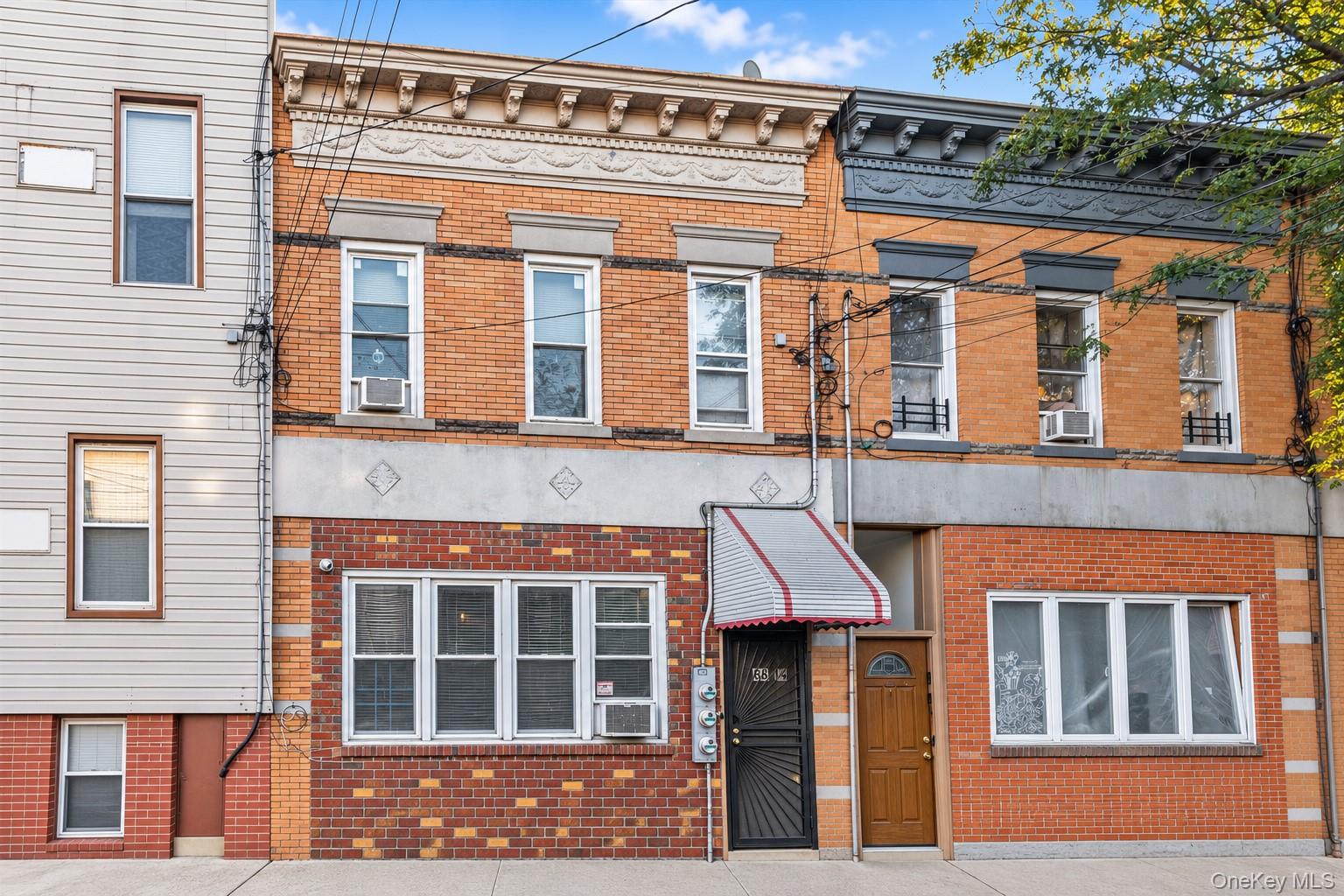 68-14 60th Street, Ridgewood NY 11385